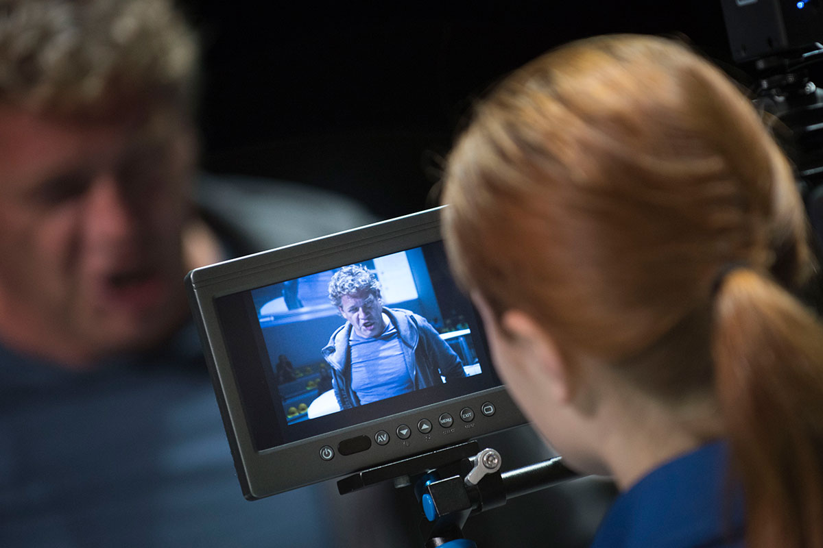 Szene aus Der Fliegende Holländer, Oper Halle, Kostüme: Mechthild Feuerstein, Foto: Falk Wenzel