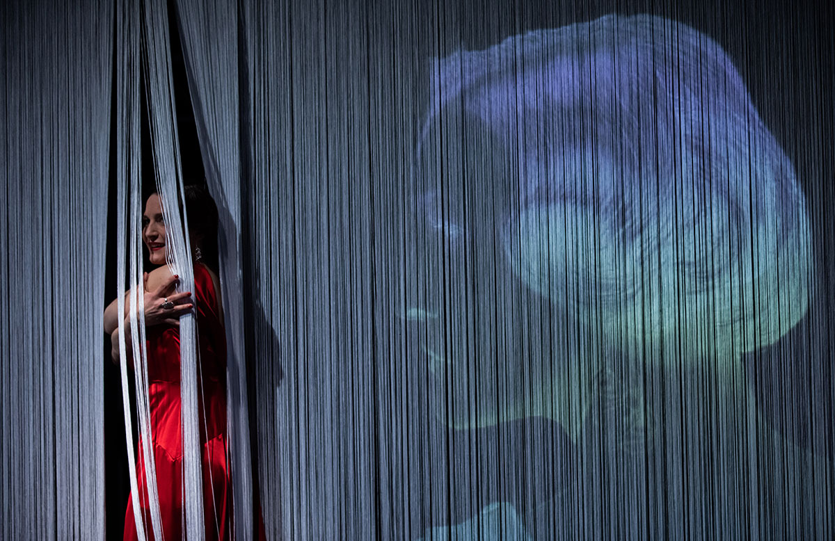 Szene aus Alles Liebe Linda, Theater Coburg, Bühne und Kostüme: Mechthild Feuerstein, Foto: Annemone Taake