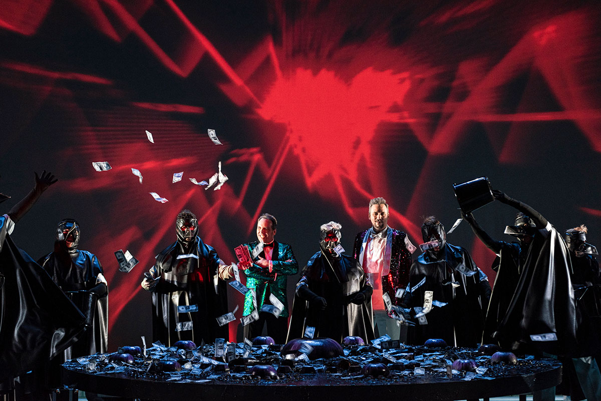 Szene aus Pique Dame, Staatstheater Kassel, Kostüme: Mechthild Feuerstein, Foto: Isabel Machado Rios