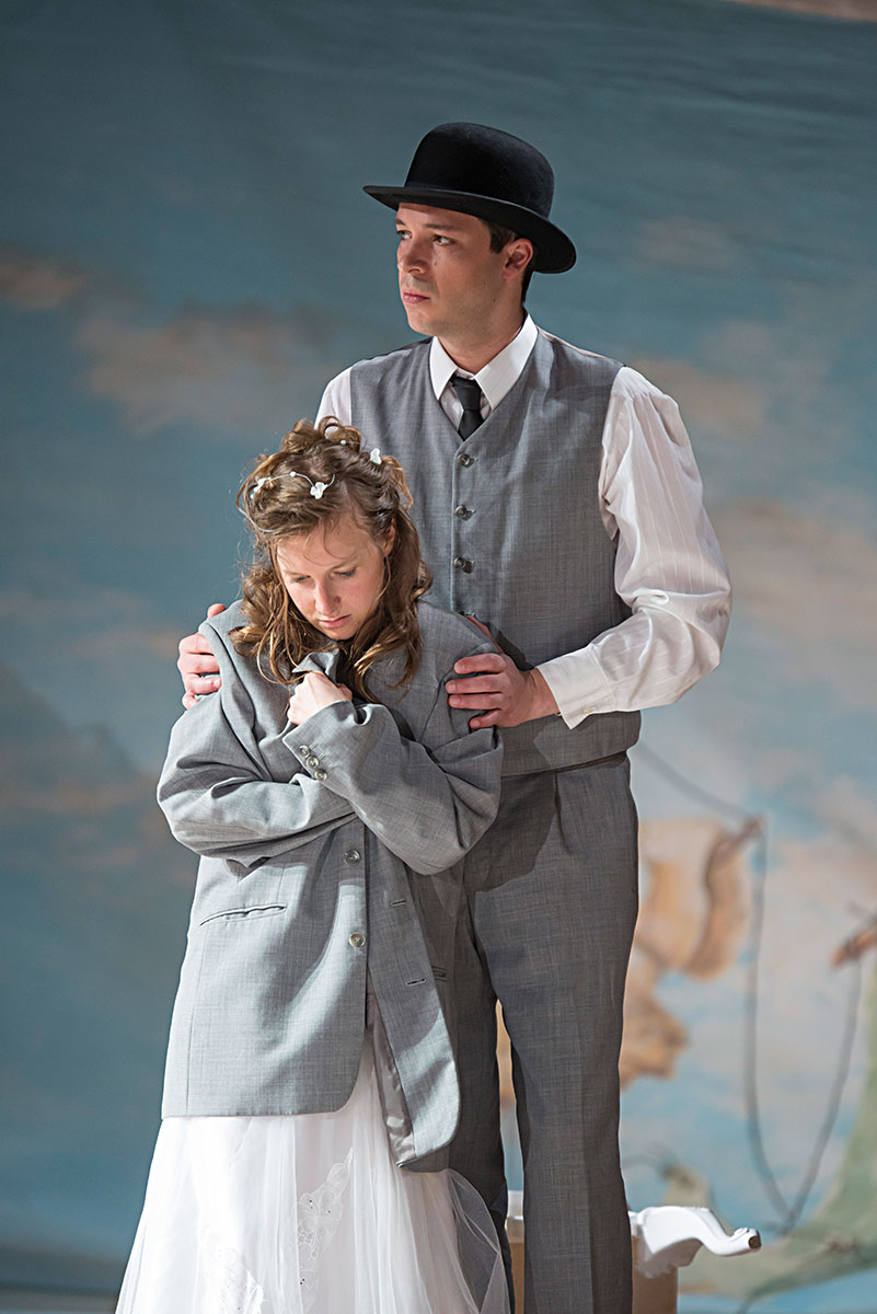 Szene aus Riccardo Primo, Lauttencompagney/ Händelfestspiele Halle/ Schlossfestspiele Ludwigsburg, Bühne und Kostüme: Mechthild Feuerstein, Foto: Oliver Fantitsch