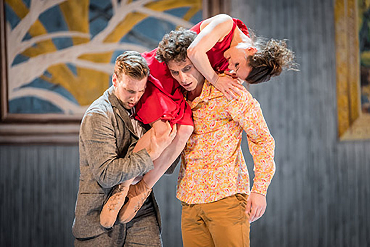 Szene aus Werther, Oper Halle, Kostüme: Mechthild Feuerstein, Foto: Anna Kolata